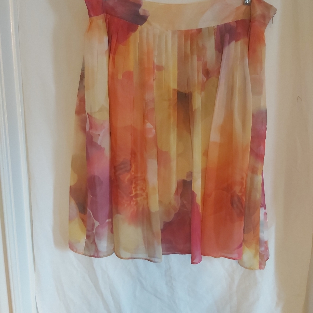 Liz Claiborne multi-colored skirt - Picture 6 of 6